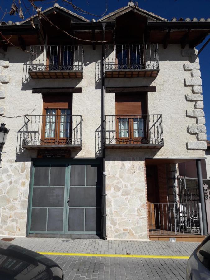 Plaza De La Villa 24 Rascafría Exterior foto
